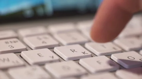 Close-up Moving Macro Shot: Person Typing on the Computer Keyboard. 스톡 동영상 164376172