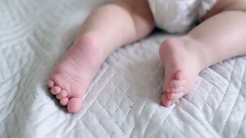 Baby's Foot: Is this Normal?