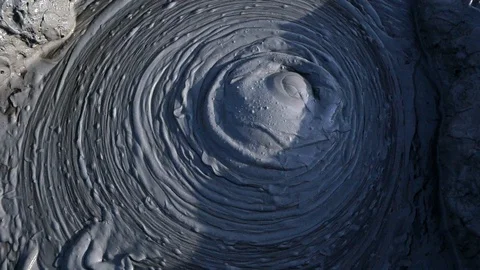 Close up of mud exploding from the Mud Volcanoes in Baku, Azerbaijan Video stock 100349317