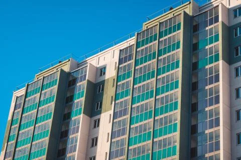 Close-up - multi-storey new building. 4k. Foto stock
