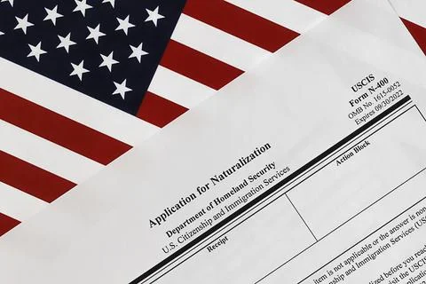 Close-up of n-400 form. application for naturalization topview Stock-Fotos