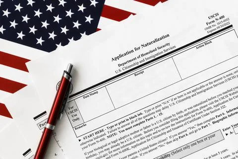Close-up of n-400 form. application for naturalization topview Stock-Fotos