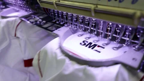 Close-up needle of Computerized machine embroidery on progress Video stock 139327669
