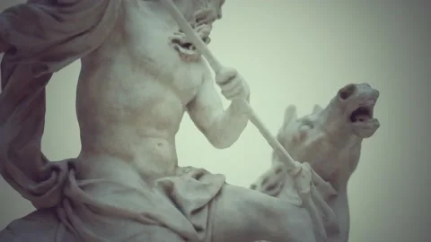 Close up of the Neptune statue Видео 165399075