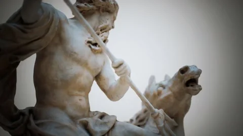 Close up of the Neptune statue Видео 166105363