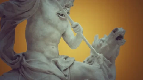 Close up of the Neptune statue Видео 169744332