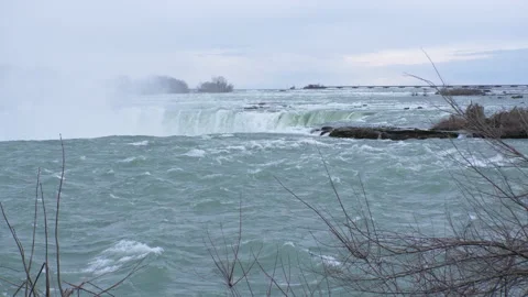 Close up of Niagara Falls Flowing 스톡 동영상 130880467