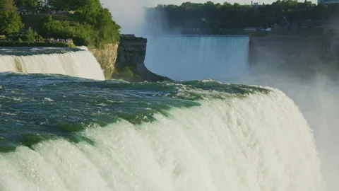 Close up of the Niagara Falls Video stock 218212957