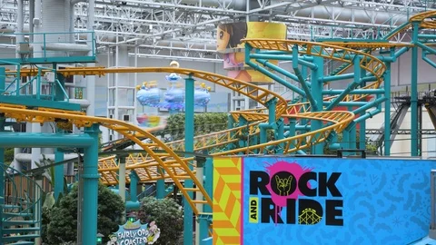 Close up Nickelodeon Universe time lapse Video stock 108495805