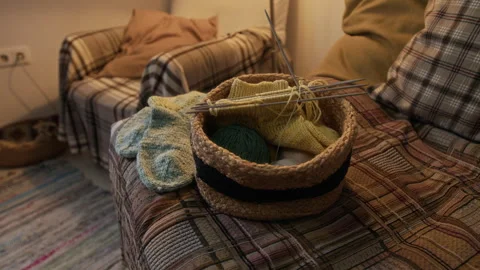 Close-up No People Shot of Knitting Needles, Yarn, and Finished Knitted Items Video stock 314620484