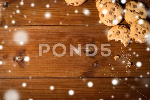 Close up of oat cookies on wooden table Stock Photos