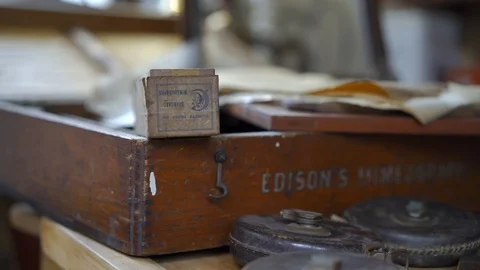 Close up of old mimeograph stencil dulicator machine amongst old vintage 스톡 동영상 97078628