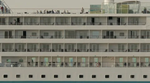 Close-up of outside cabins of a luxury ship Video stock 39593333