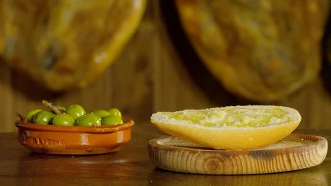 Close-Up, Panning, 20 Seconds Or Greater, Indoors, Day, Food, Bottle, Focus On Stock Footage 94048497