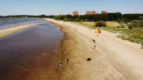 Close to the parachute Video stock 111584354