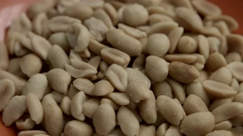 Close up with Peanuts rotating Видео 54097091