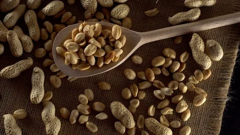 Close up with peanuts rotating. 動画素材 71368382