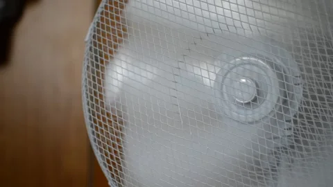 Close-up pedestal fan machine for indoor refrigeration 스톡 동영상 200427357