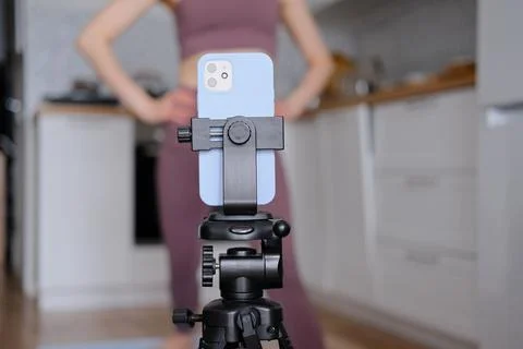 Close-up of a phone on a rack while exercising Foto stock