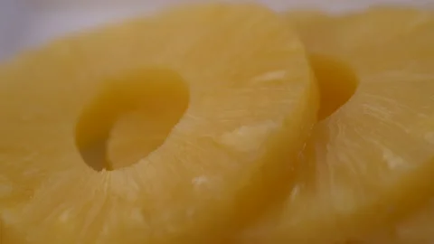 Close Up of Pineapple Slices 스톡 동영상 130228067