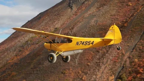 Close Up Plane Flying  Video stock 92178840