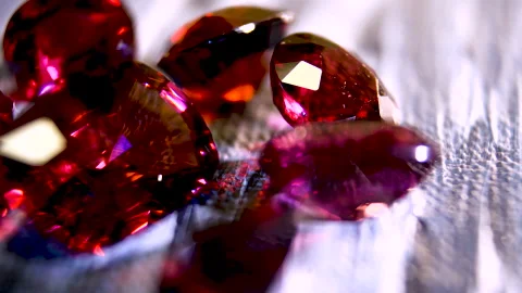 Close-up. Polished gemstone ruby bright red color. Exquisite gemstone ruby. 스톡 동영상 198850337