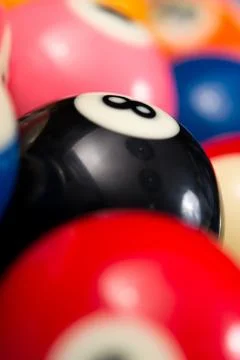 Close-up of pool balls on blue pool table Foto stock
