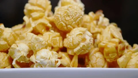 Close up popcorn black background Stock-Footage 121511214