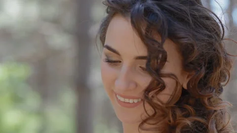 Close-up portrait of young white bride. Stock Footage 98888565