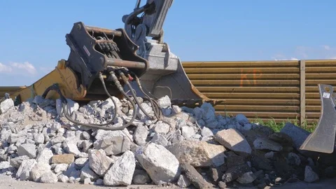 Close up of a power shovel/excavator Видео 78055335