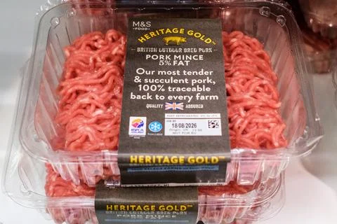 Close-Up Of Pre-Packed Heritage Low Fat Pork Mince On A Marks And Spencer She Stock Photos