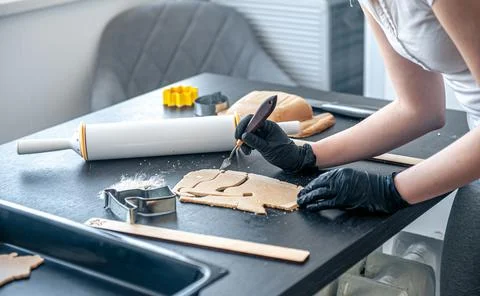 Close-up, the process of making handmade gingerbread. Foto stock