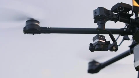 Close-up of a professional black multirotor drone with a thermal imaging camera Video stock 332912734