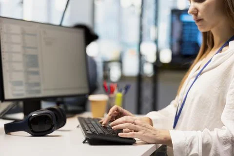 Close up of programmer designing and developing software applications Foto stock