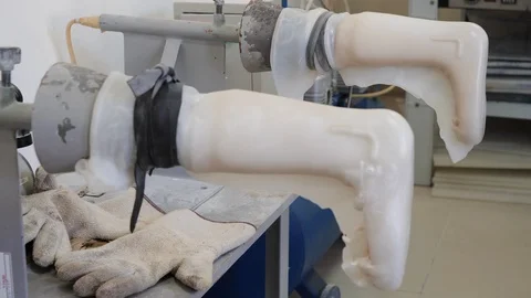 Close up of prosthetic legs stored in a workshop, Bali Vídeos de archivo 140263580