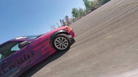 Close Range FPV Drift Battle Captured From Low Angles 스톡 동영상 328471217