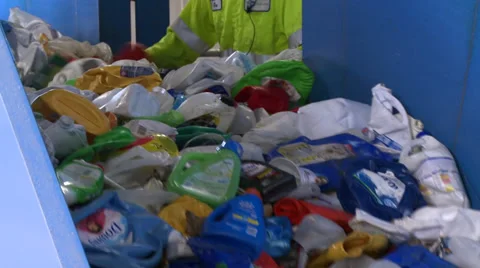 Close up of recyclables on a cleated conveyor (2 of 8) Video stock 32283745
