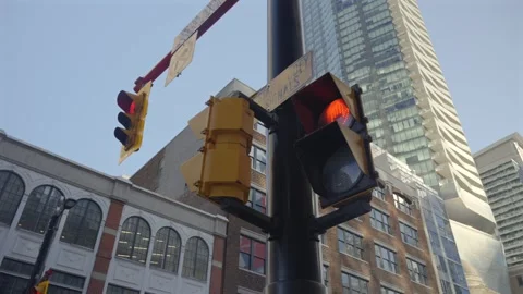 Close Up Red Traffic Light Downtown Intersection Toronto Canada Video stock 337026733