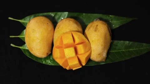 Close up of ripe hapus mango cubes with juicy texture and healthy summer fr.. Stock Footage 336646248