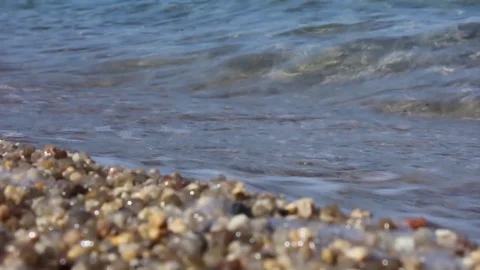 Close up of the sea waves Video stock 102306690