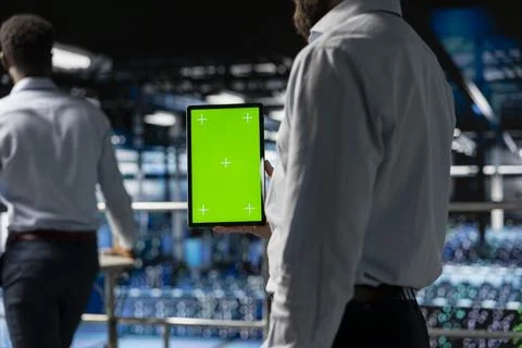 Close up of server hub admin using isolated display on tablet Stock-Fotos