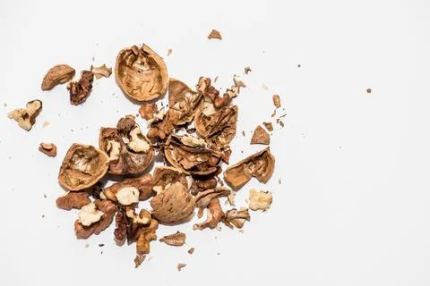 Close-up of shelled walnuts background Stockfoto's