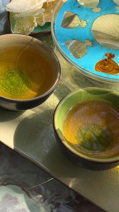 Close-up shooting process of brewing white blooming tea, beautiful yellow flower Stock-Footage 279652035