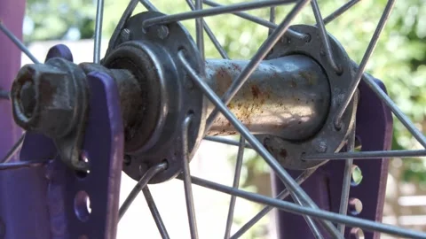 Close up shot of a bicycle fork and spokes and components Stock-Footage 313089119