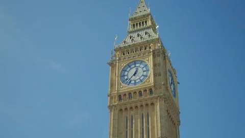 Close up shot of Big Ben clock tower with clear sky in the background. Stock Footage 319594804