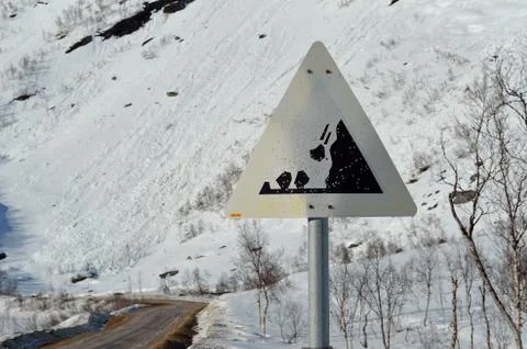 Close up shot of "danger falling rock" sign Foto stock