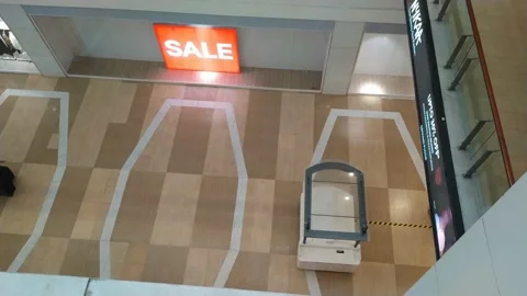 Close up shot of a empty shopping mall due to covid 19. Video stock 147980666