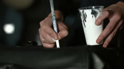 Close shot hand draws Stock Footage 147554376