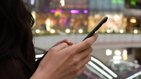 Close-up shot of hands using mobile phone Vídeo Stock 104401982