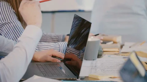 Close-up shot of male software developer behind office table with hands on Stock Footage 106253641